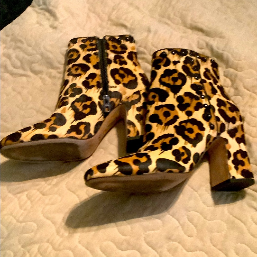 Coach Chetah print boot.